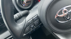 Toyota Yaris 1.5 Hybrid Design 5dr CVT Hybrid Hatchback